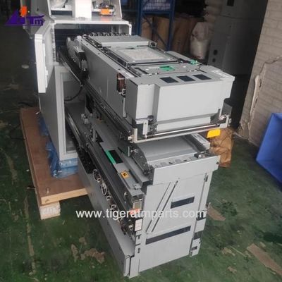 NCR SelfServ 87 Riciclatore NCR 6687 Bancomat Esterno Attraverso Il Muro Riciclatore di Contanti