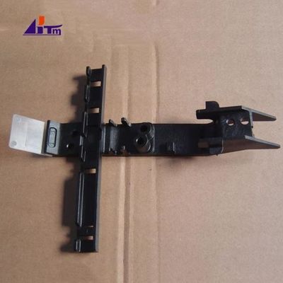 ATM Ricambi NCR Guida uscita in basso a destra 445-0676836